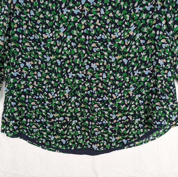 Chico's Sheer Ditsy Floral Career Wear Blouse 2 / Large Navy Blue Green - Picture 4 of 14